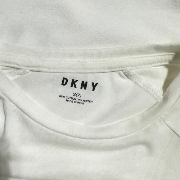 DKNY Girls White Long Sleeve Graphic T-Shirt, Size S(7), Scooter Cat Print Shirt - Picture 3 of 6